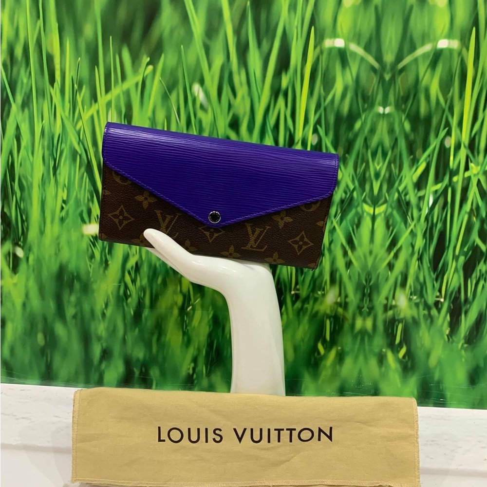 Authentic Louis Vuitton Portfeuille Marie Lou Epi Figue Monogram Long Wallet